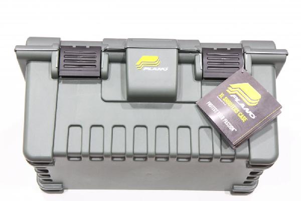 Бокс оружейный Plano Shooters Case With Gun Rests X-Large