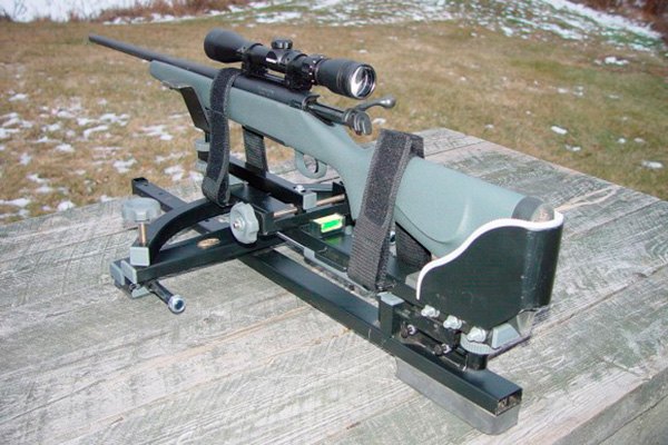 Стрелковый станок HYSKORE 1003629 Gas Dampened DLX Precision Shooting Rest